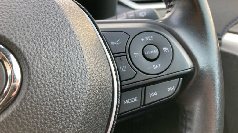 Toyota RAV4 2.5 VVT-i Hybrid Dynamic 5dr CVT Hybrid Estate